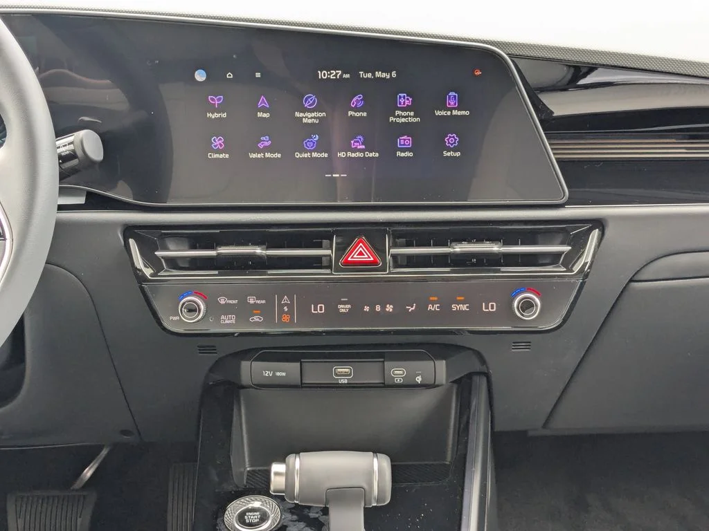 2025 Kia Niro EX - Photo 17