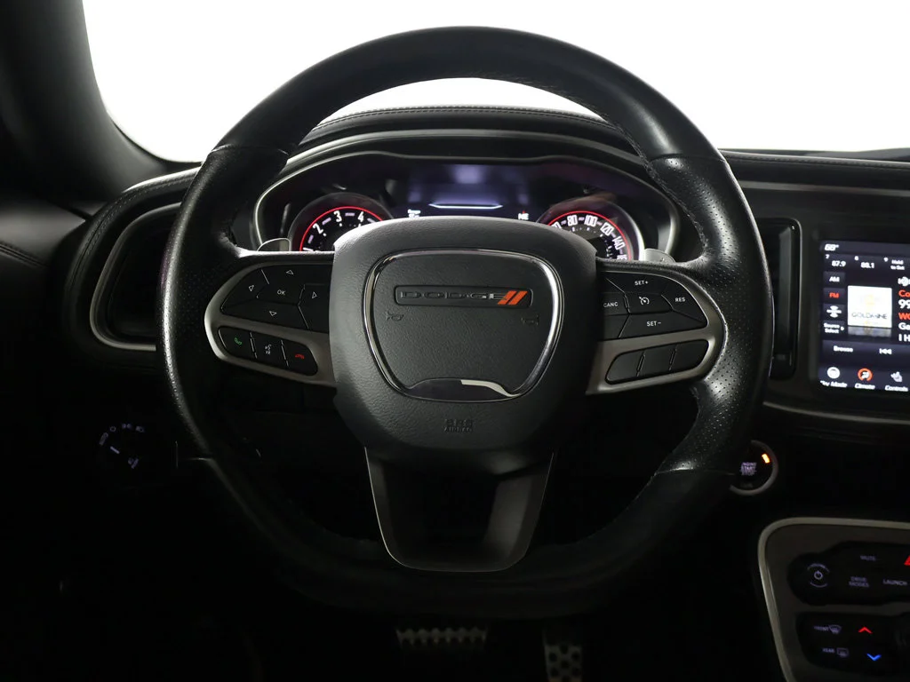Used 2020 Green Dodge R/T Scat Pack image 32