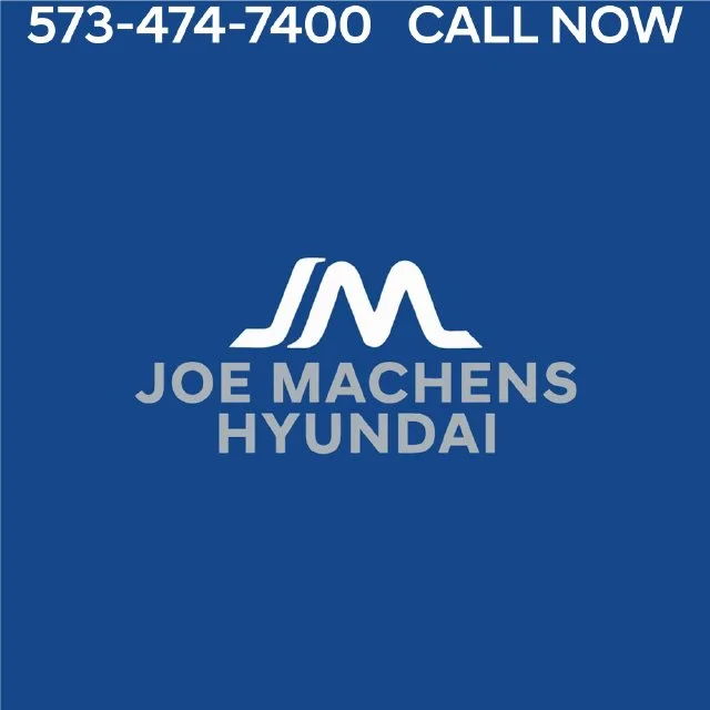 Used 2025 Green Hyundai SEL Convenience image 11
