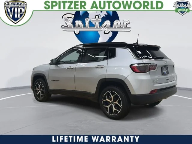 New 2026 Silver Zynith Metallic Clear-Coat Exterior Paint Jeep Limited image 3