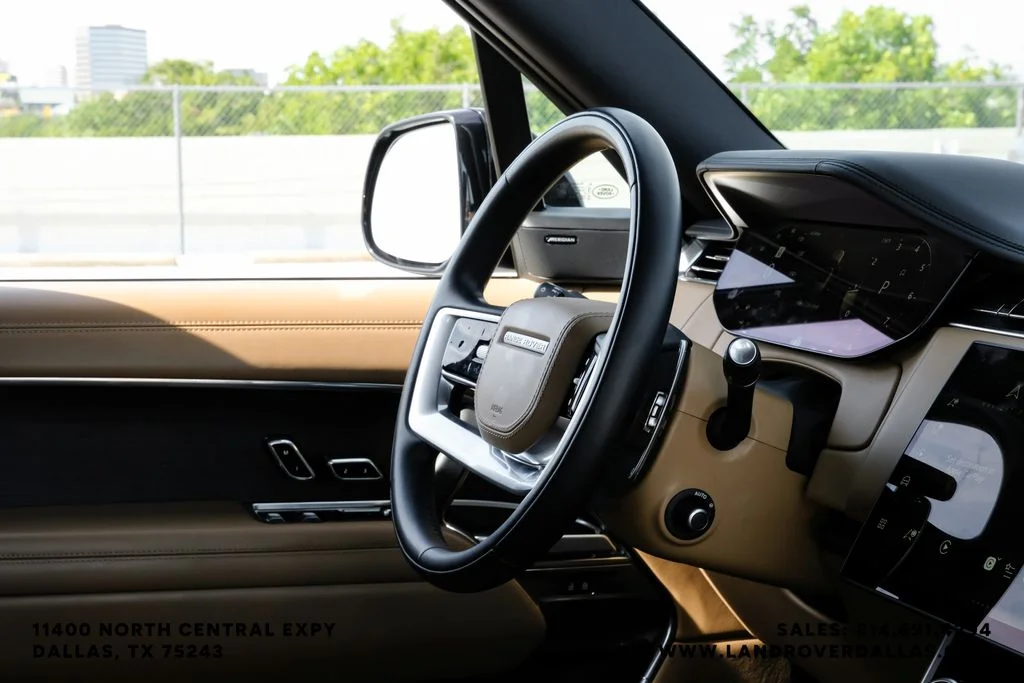 Used 2023 Black Land Rover SE image 13