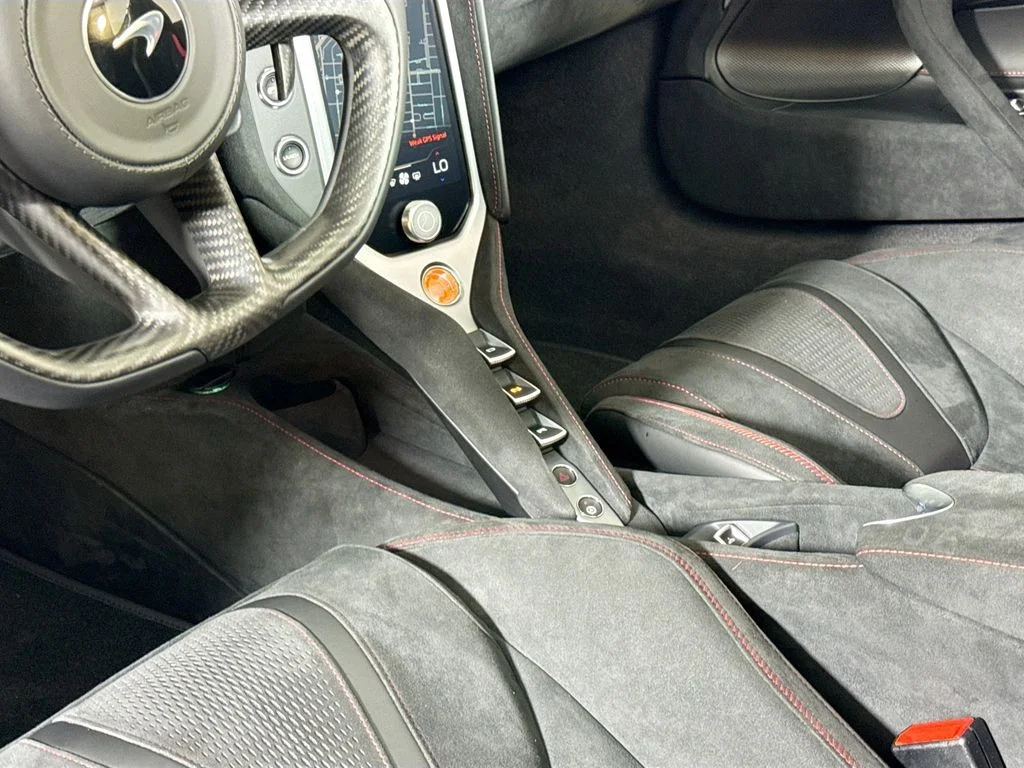 New 2027 Lava Gray McLaren Spider image 19