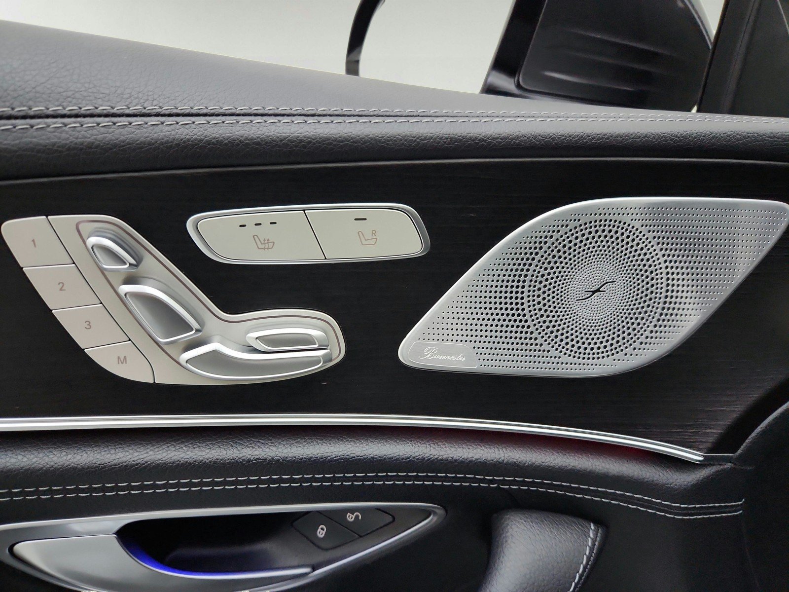 Certified Used 2022 Graphite Grey Metallic Mercedes-Benz AMG® GT 43 image 25