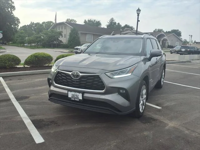 Certified Used 2025 Gray Toyota Limited image 67