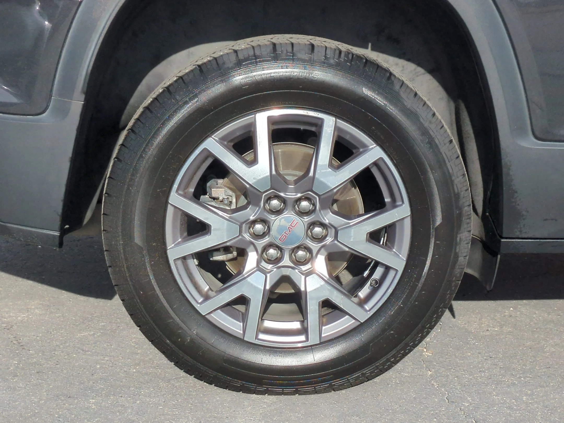 Used 2020 Carbon Black Metallic GMC SLT image 13