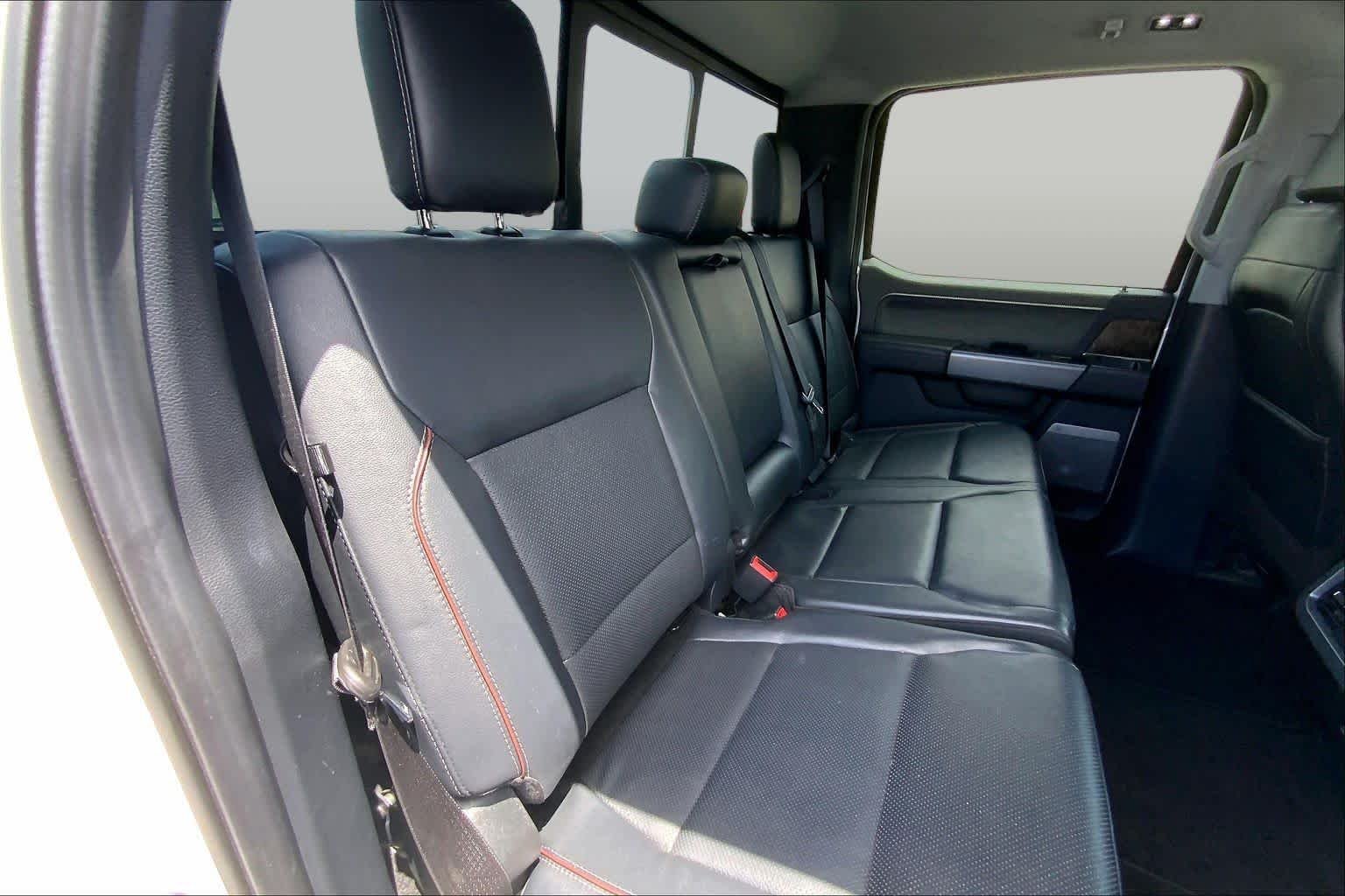 Used 2024 Star White Ford LARIAT image 20