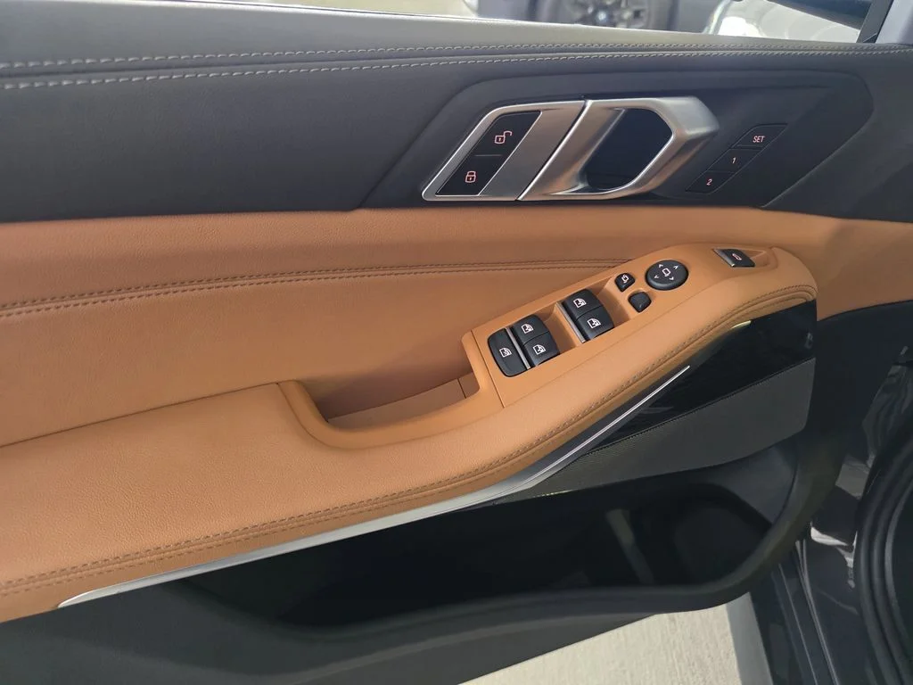 New 2026 Gray BMW sDrive40i image 17