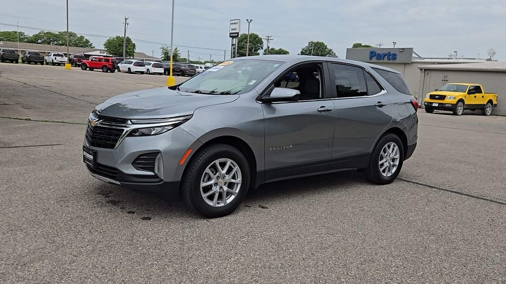 Used 2024 Gray Chevrolet LT image 4