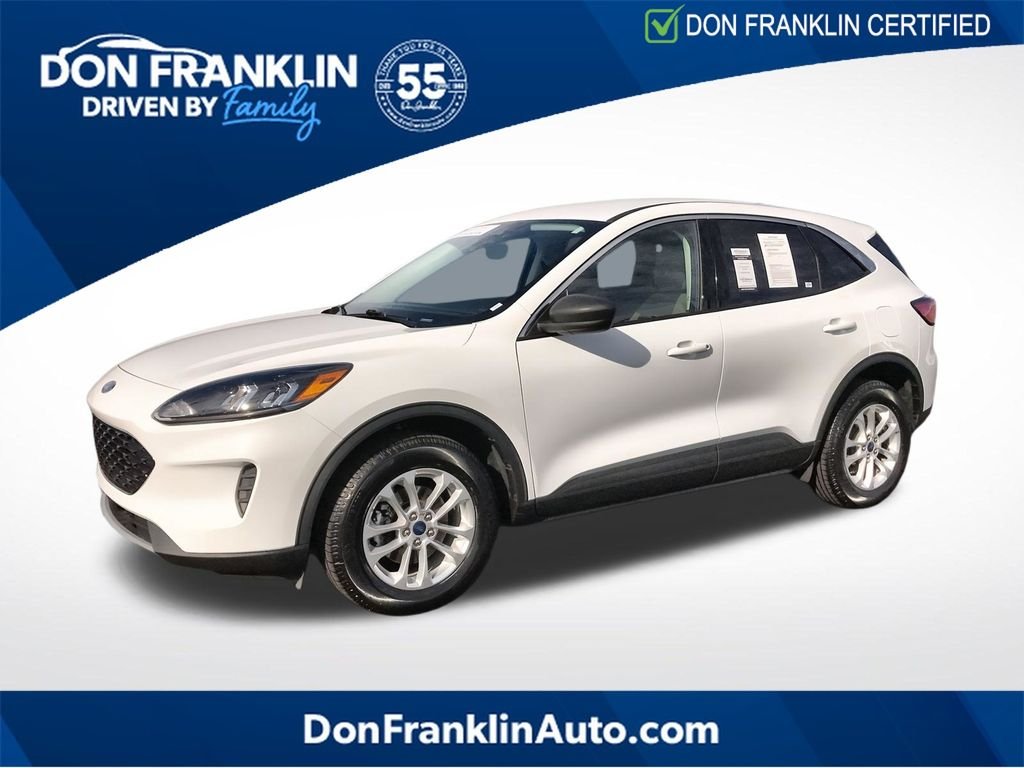 Used 2022 White Ford SE image 1