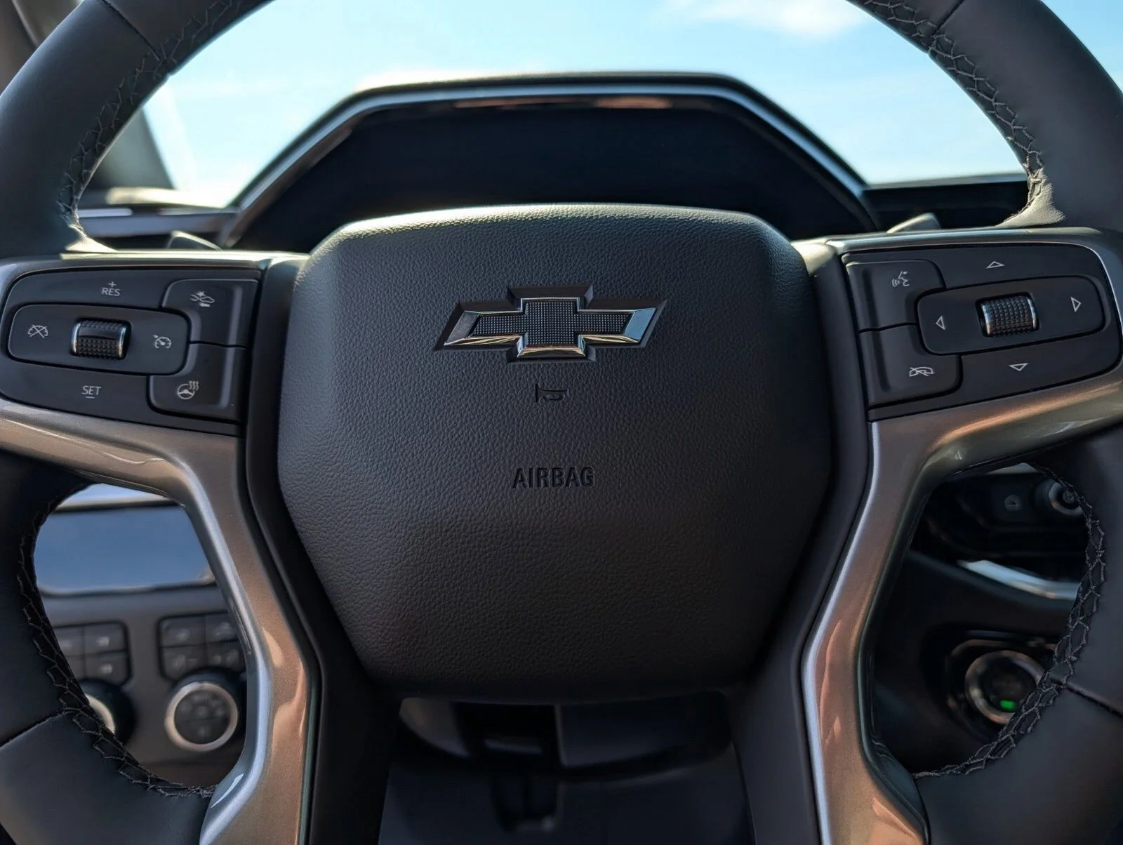New 2026 Sterling Gray Metallic Chevrolet RST image 40
