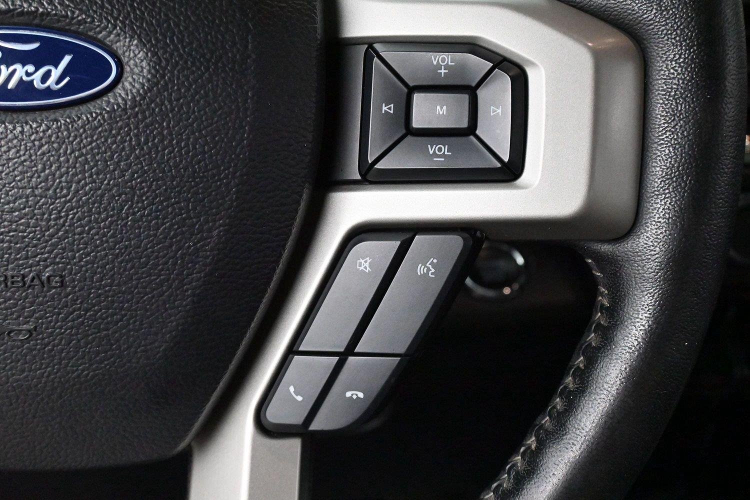 Used 2019 Agate Black Ford LARIAT image 20
