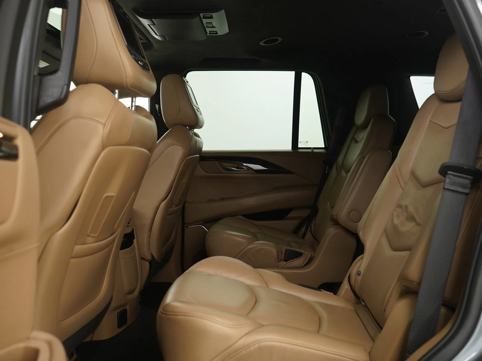 Used 2019 Satin Steel Metallic Cadillac Platinum Edition image 22