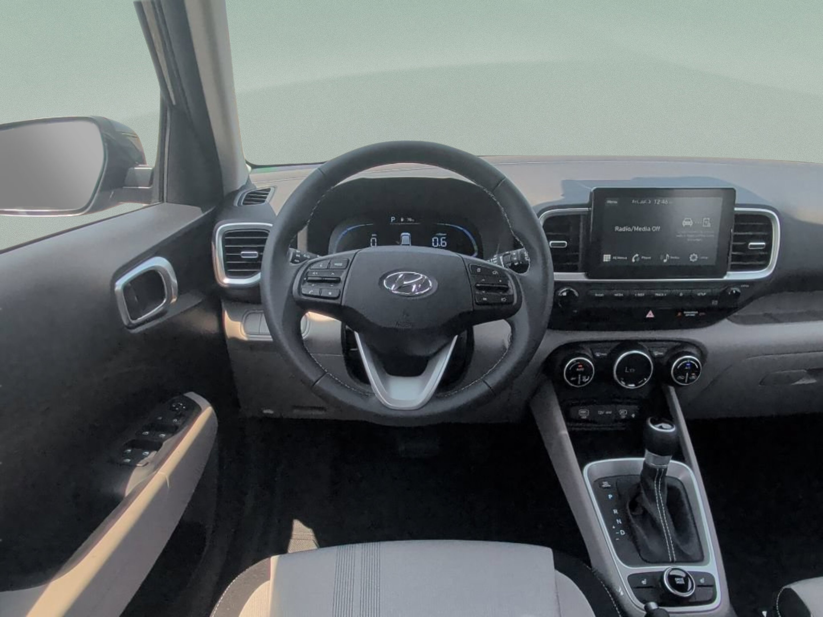 New 2026 Onyx Black Hyundai SEL image 31