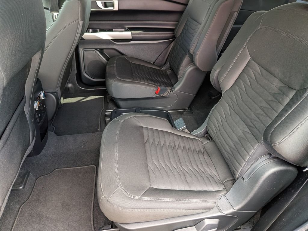 Used 2021 Silver Ford XLT image 24