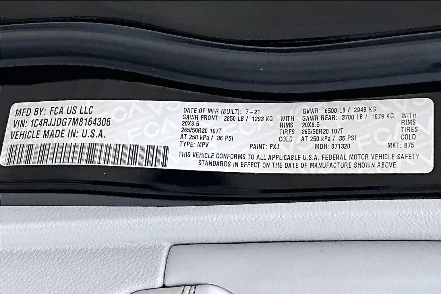 Used 2021 Diamond Black Crystal Pearlcoat Jeep Overland image 68