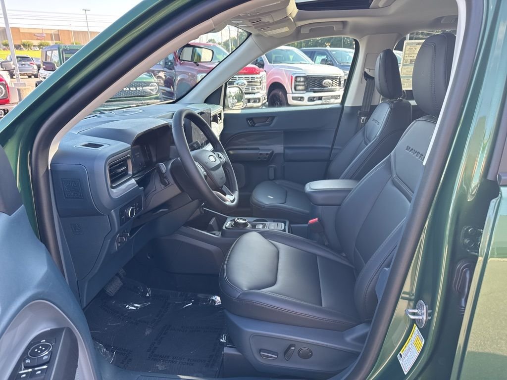 2025 Ford Maverick Lariat - Photo 12