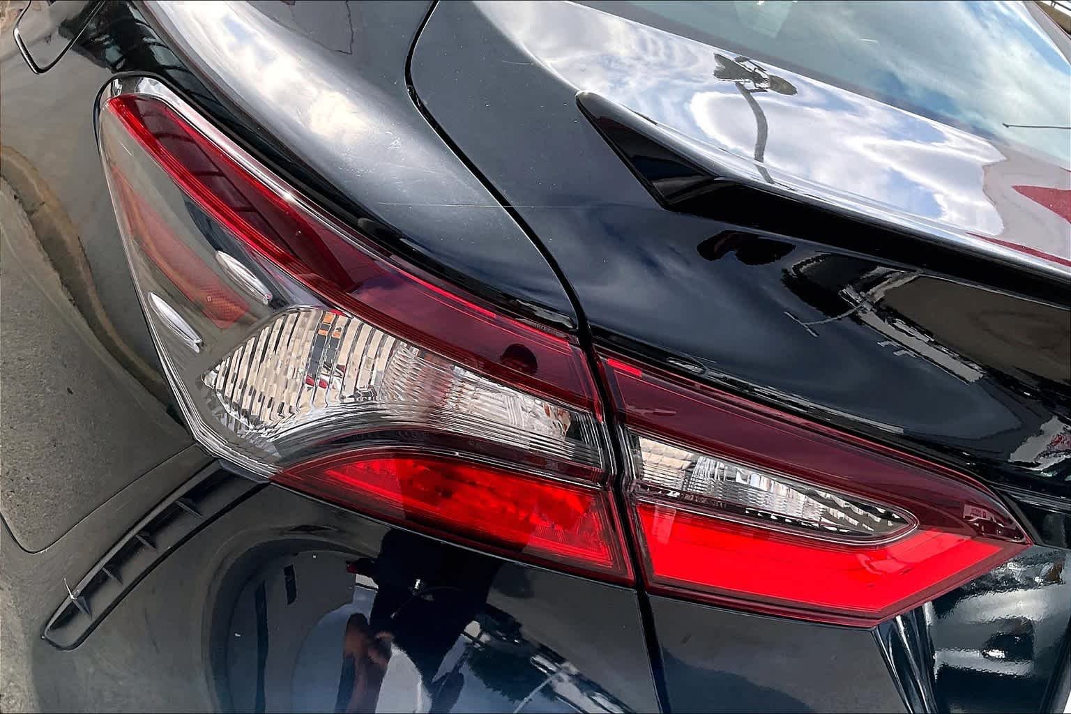 Used 2021 Midnight Black Metallic Toyota SE image 27