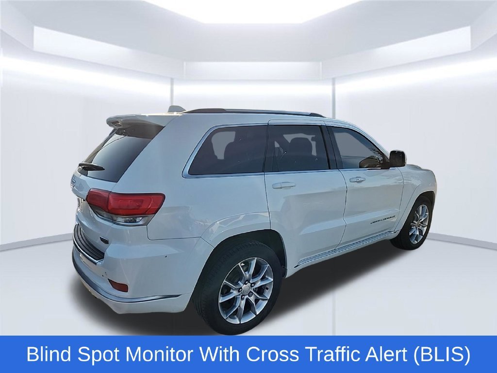 Used 2016 White Jeep Summit image 3