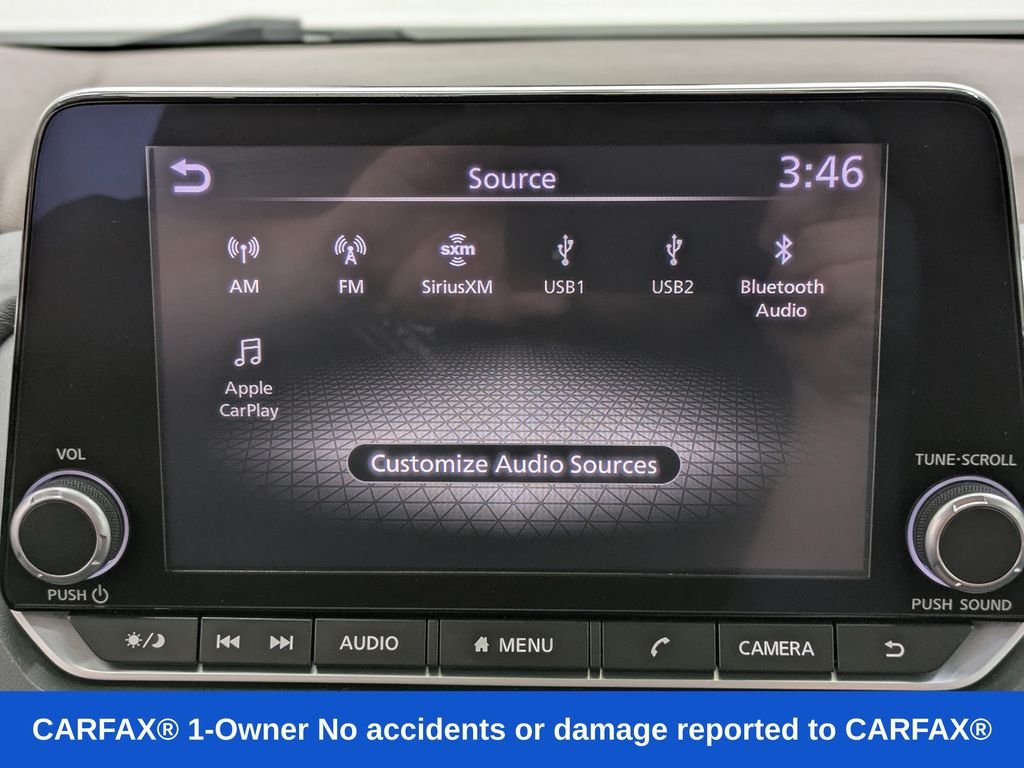 Used 2023 White Nissan S image 7