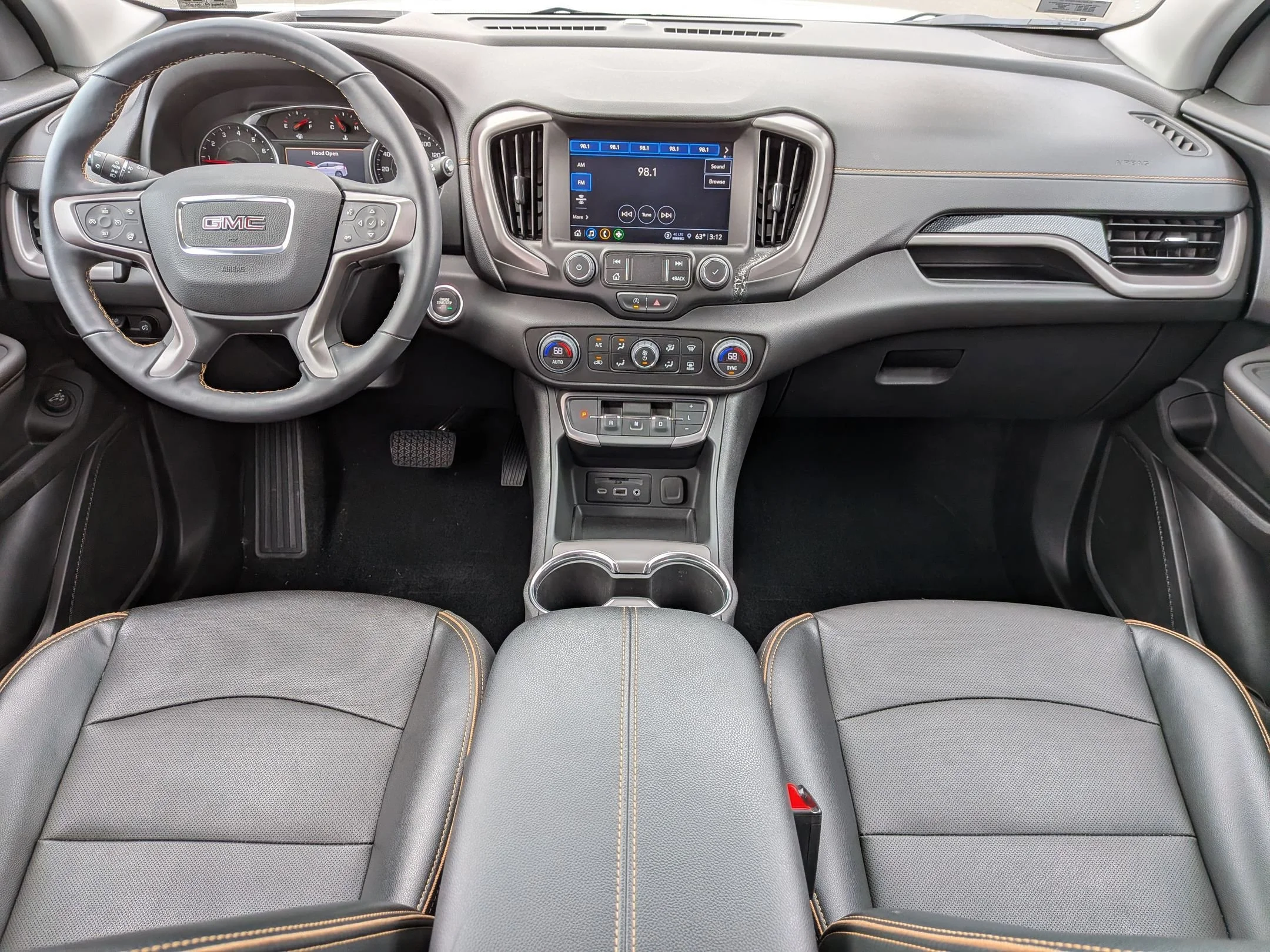 Used 2023 White Frost Tricoat GMC AT4 image 20