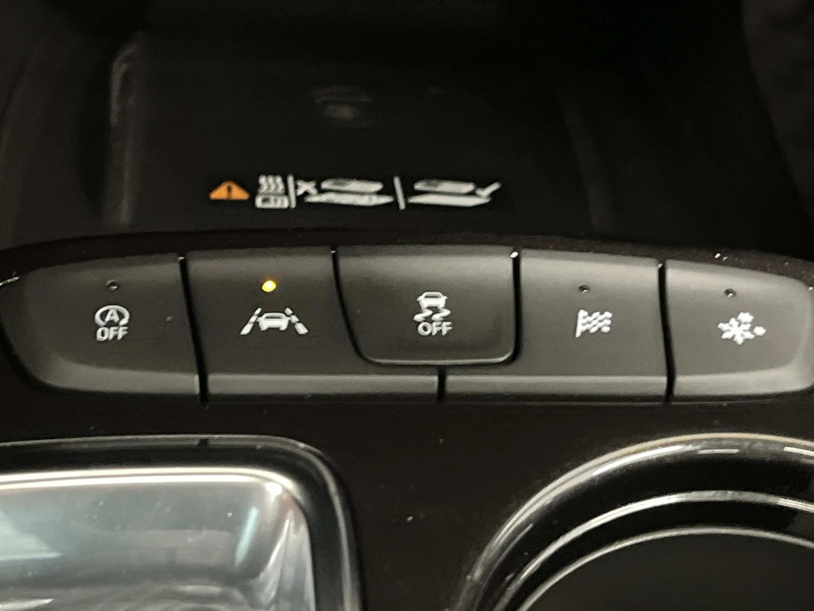 Used 2023 NITRO YELLOW METALLIC Chevrolet ACTIV image 25