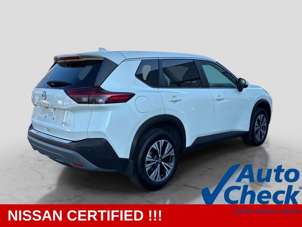 Used 2023 White Nissan SV image 7