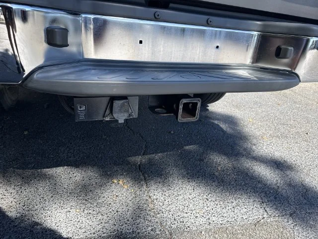 Used 2019 Gray Nissan SV image 13