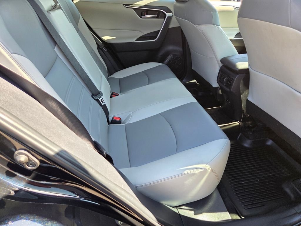 Used 2024 Black Toyota XLE Premium image 19