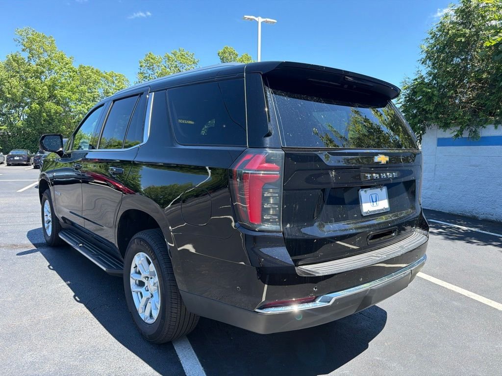 Used 2025 Black Chevrolet LT image 3