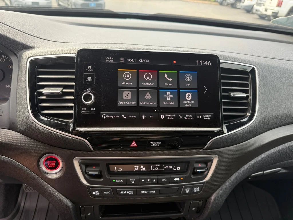 Certified Used 2025 Sonic Gray Pearl Honda AWD TRAILSPORT image 9
