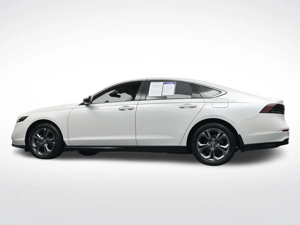 Certified Used 2025 Platinum White Pearl Honda EX-L image 74
