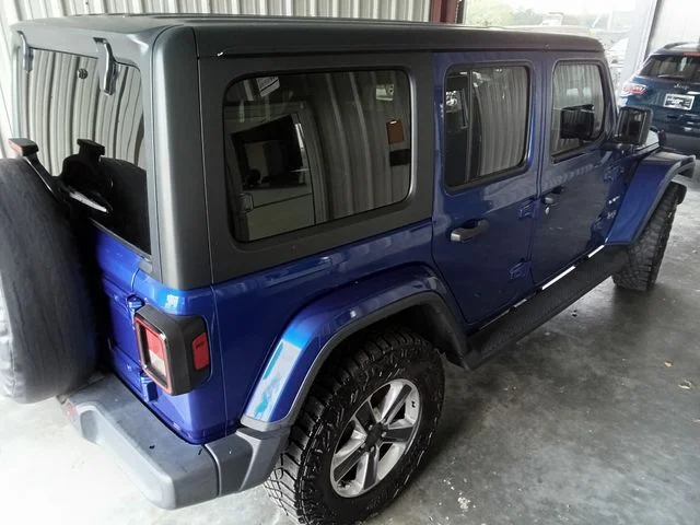 Used 2020 Blue Jeep Unlimited Sahara image 18
