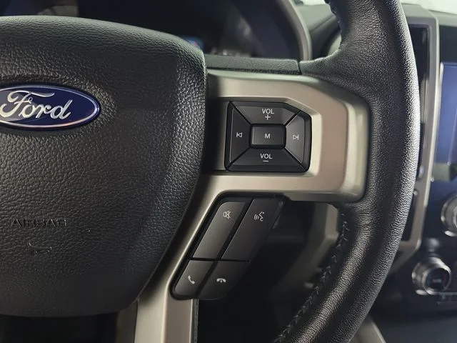 Used 2020 Oxford White Ford Lariat image 17