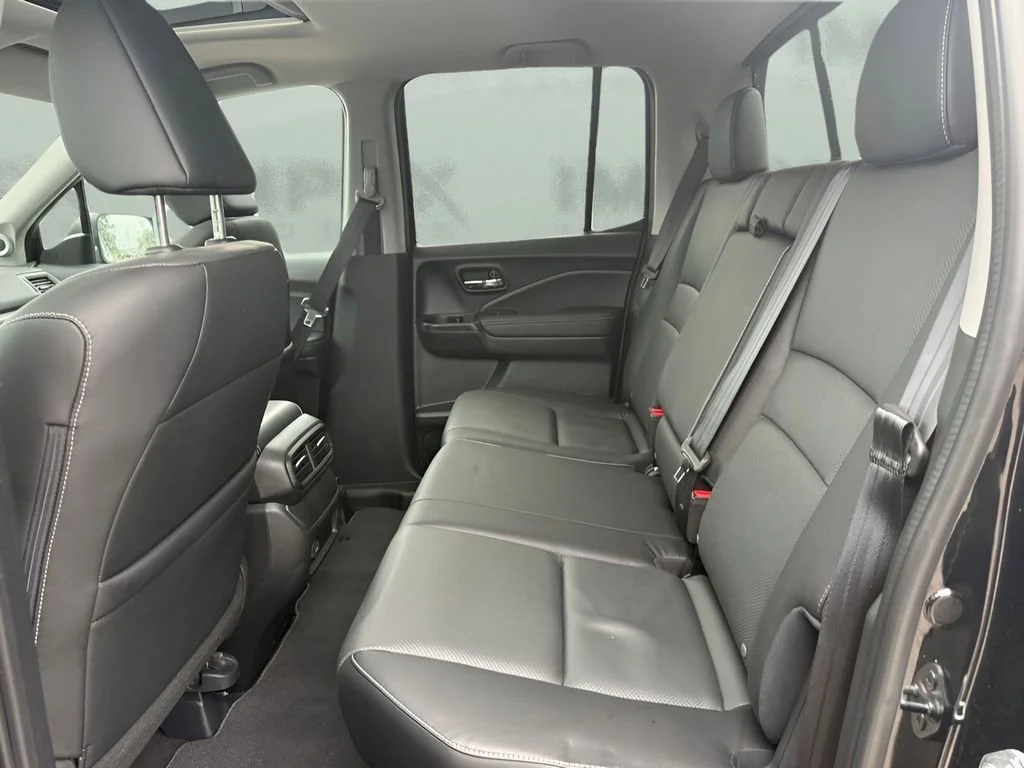 Used 2025 Black Honda RTL image 27