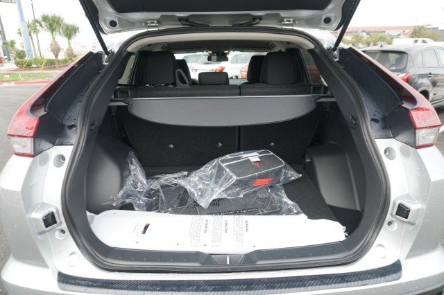 New 2026 Alloy Silver Metallic Mitsubishi LE 1.5T S-AWC image 8