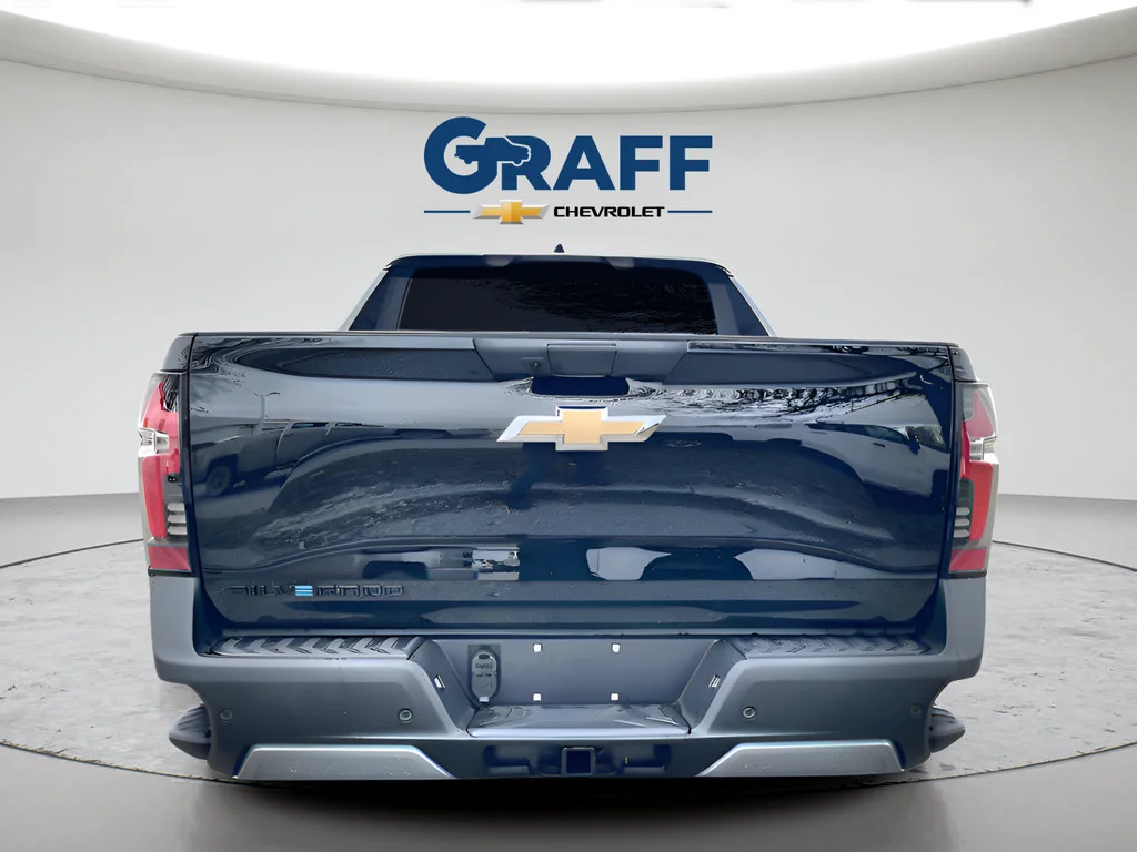 2026 Chevrolet Silverado EV LT - Photo 7