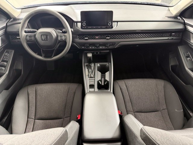 2025 Honda Accord SE - Photo 37