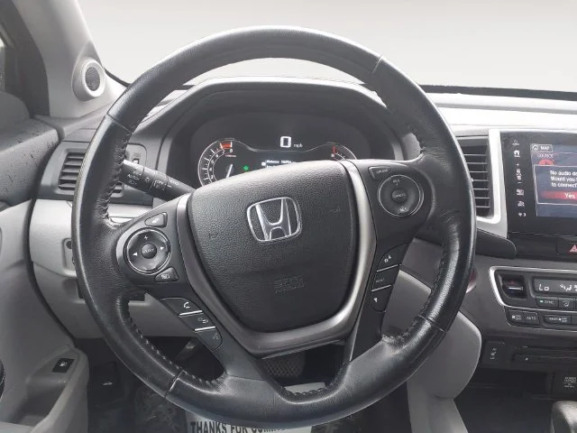 Used 2017  Honda RTL-T image 13