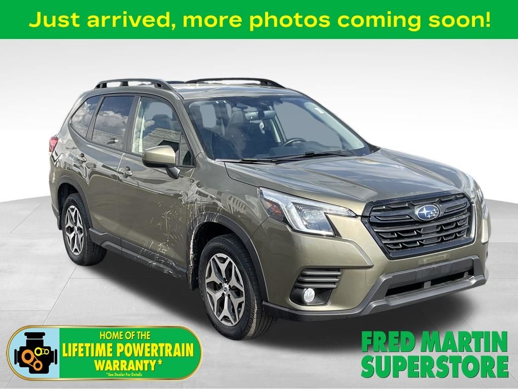 2023 Subaru Forester Premium