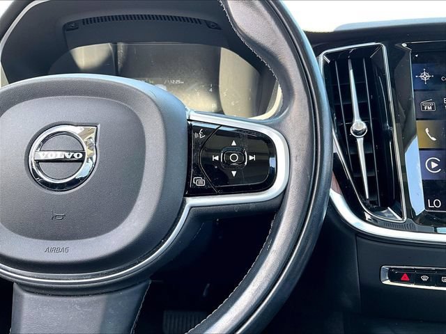 Used 2021 Gray Metallic Volvo T5 Momentum image 24
