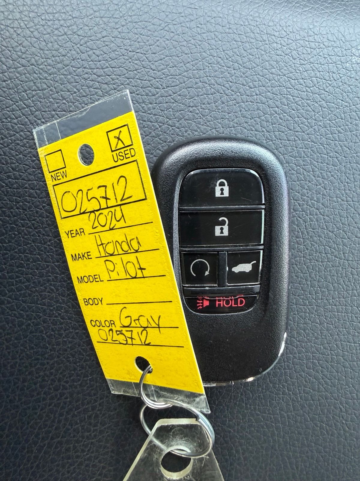 Used 2024 Gray Honda Elite image 17