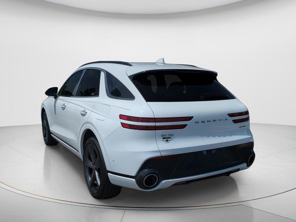 Used 2022 White Genesis 3.5T Sport image 7