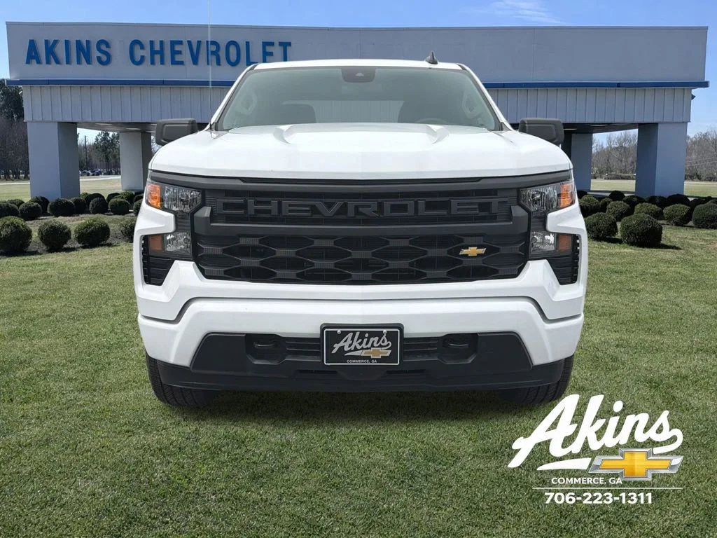 New 2026 Summit White Chevrolet Custom image 8