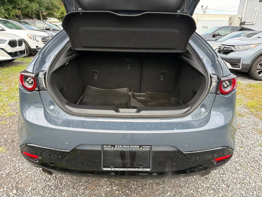 Used 2021 Gray Mazda Premium Plus image 10