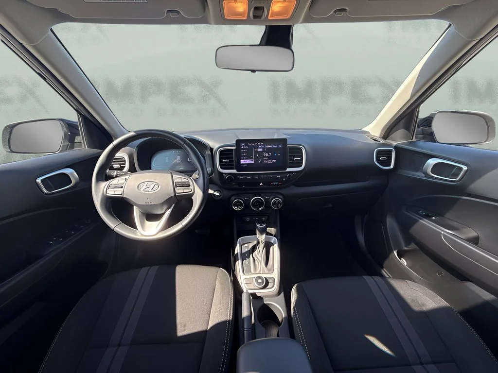 Used 2024 Black Hyundai SEL image 12