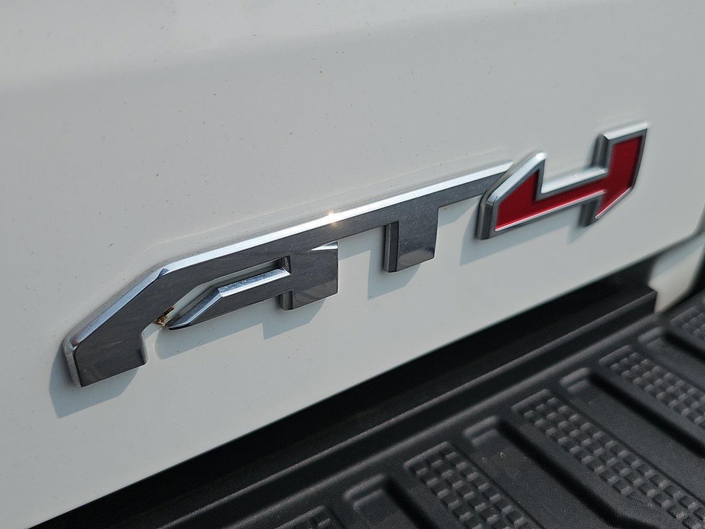 Used 2025 Summit White GMC AT4 image 35
