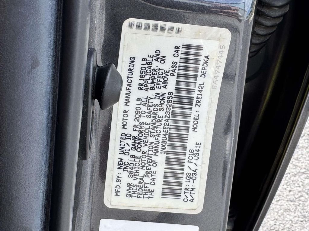 Used 2010 Black Toyota  image 26