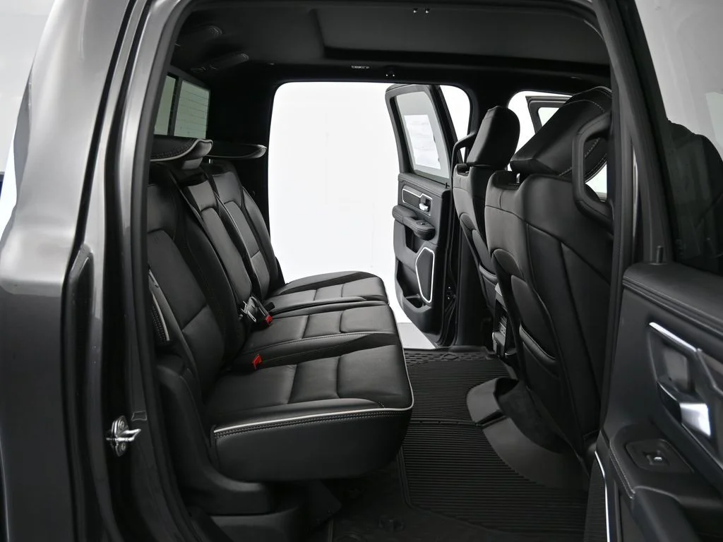 New 2026 Granite Crystal Metallic Clear-Coat Exterior Paint RAM Laramie image 12
