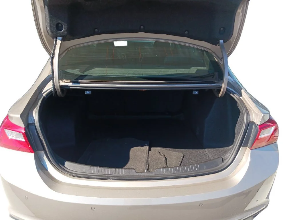Used 2025 Mineral Gray Metallic Chevrolet LS image 13