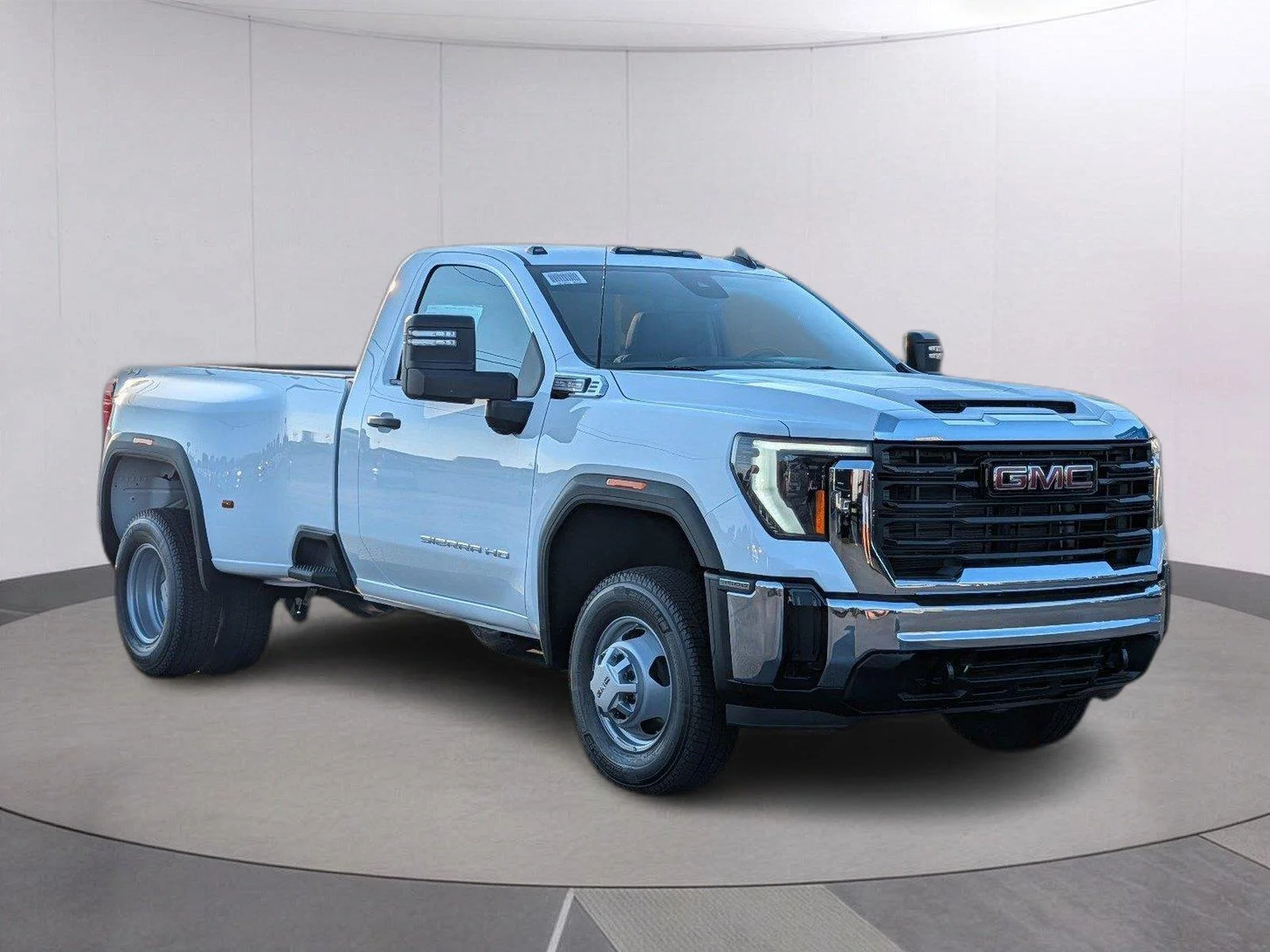 New 2026 Summit White GMC Pro DRW image 9